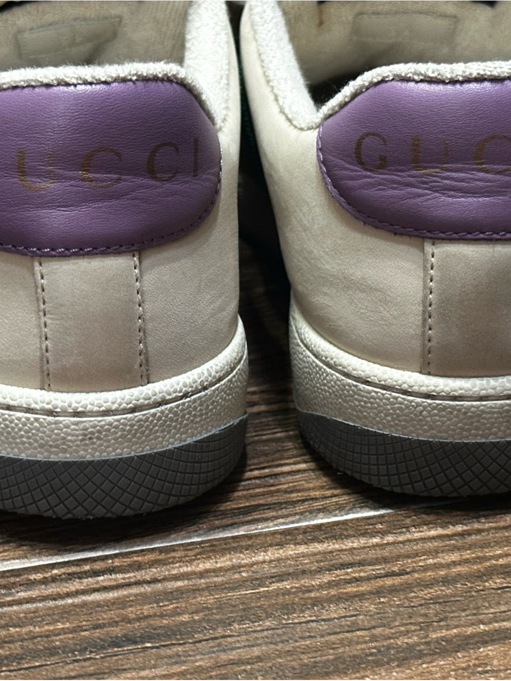 Gucci White/Cream Leather and Suede Sneakers - Picture 2 of 5